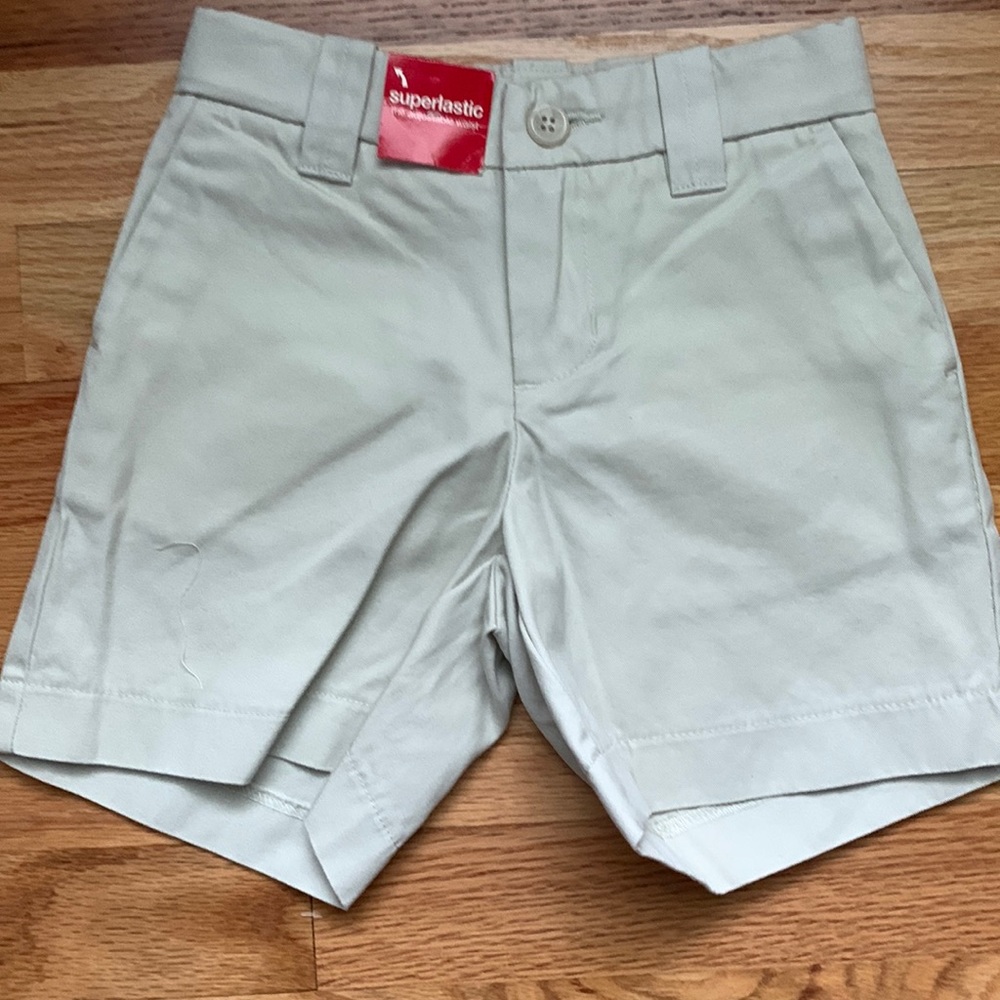 🌺 NWT GAP Adjustable Waist Tan Shorts Sz 5 Slim